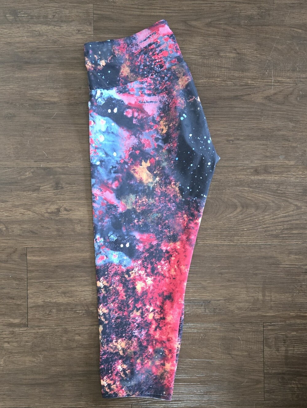 Onzie Galaxy Print Yoga Capri Leggings S/M